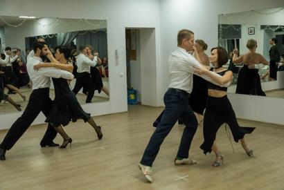 Школа аргентинского танго «Tango Profi»